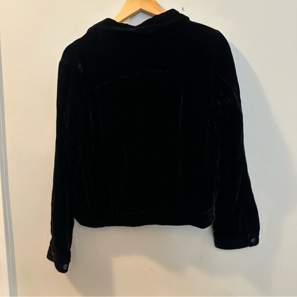 Chicos Velvet Jacket  Blazer Rayon Blend Long Sleeve Lined Black Size 1 ( Med/8) - Picture 9 of 10